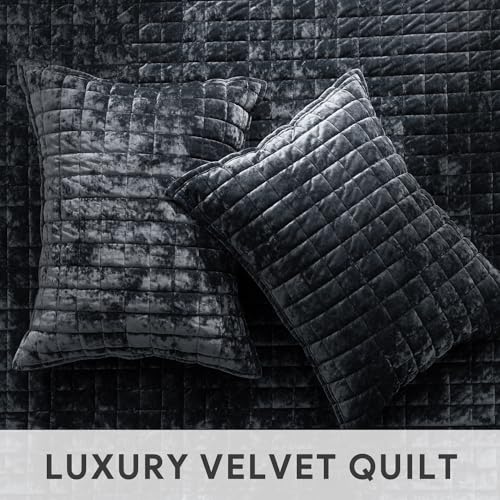 Channel Box Stitch Velvet Quilt Set