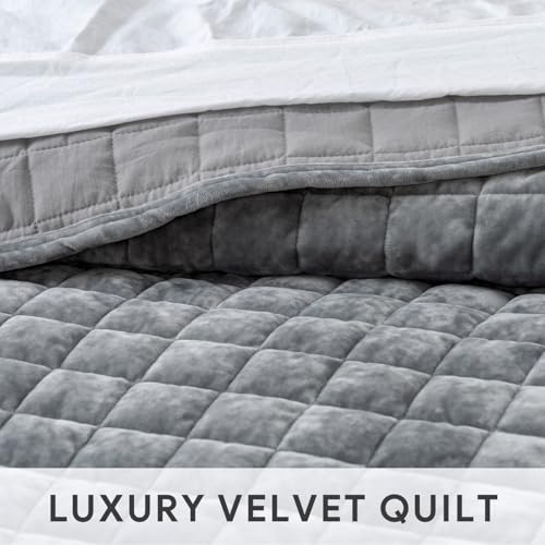 Channel Box Stitch Velvet Quilt Set