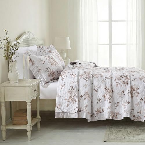 Khaki Ruffled Quilt Queen Size with 2 Pillow Shams