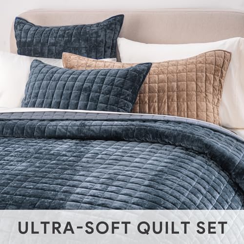 Channel Box Stitch Velvet Quilt Set