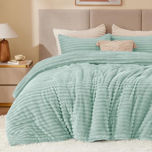 Fleece King Comforter Set