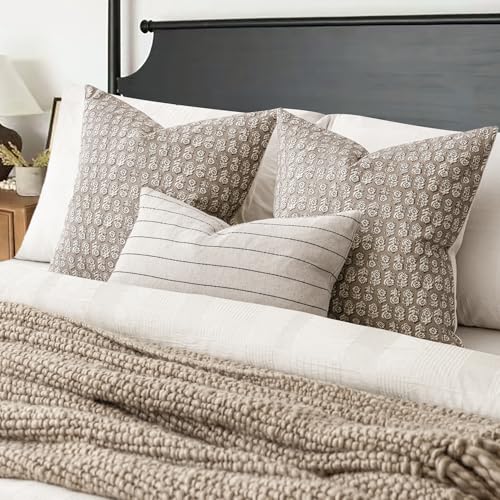 Decorative Floral Print Throw Pillow Covers 24×24 Inch (2 Count)