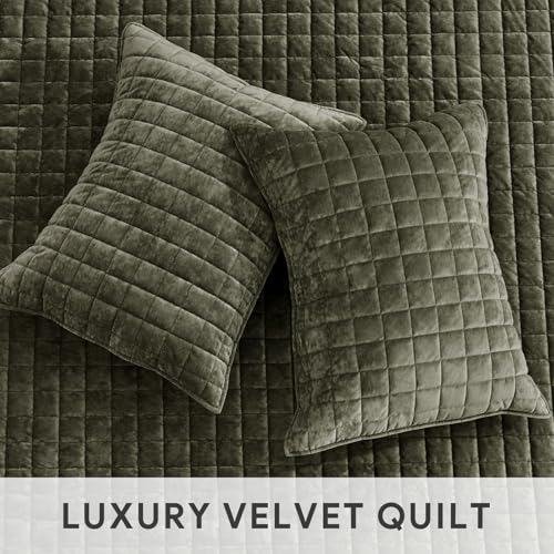 Velvet Quilt Set