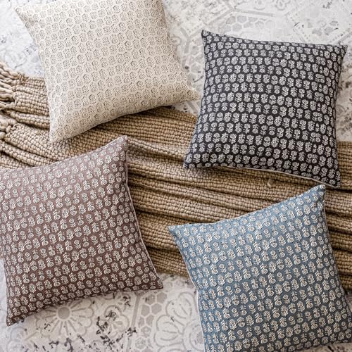 Decorative Floral Print Throw Pillow Covers 22×22 Inch (2 Count)