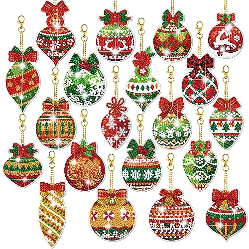 20 Pcs Christmas Diamond Painting Keychain Kits 5D DIY Diamond Art Pendants Double Sided Hanging Key Chains for Christmas Party Decoration DIY