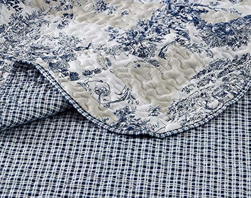 Blue Toile Quilt Set