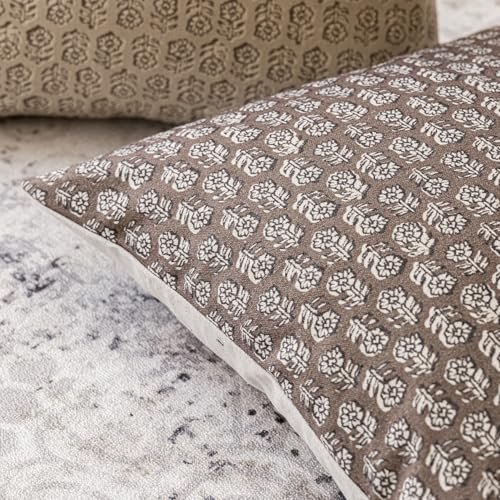 Decorative Floral Print Throw Pillow Covers 24×24 Inch (2 Count)