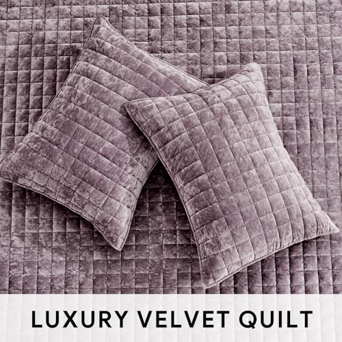 Channel Box Stitch Velvet Quilt Set