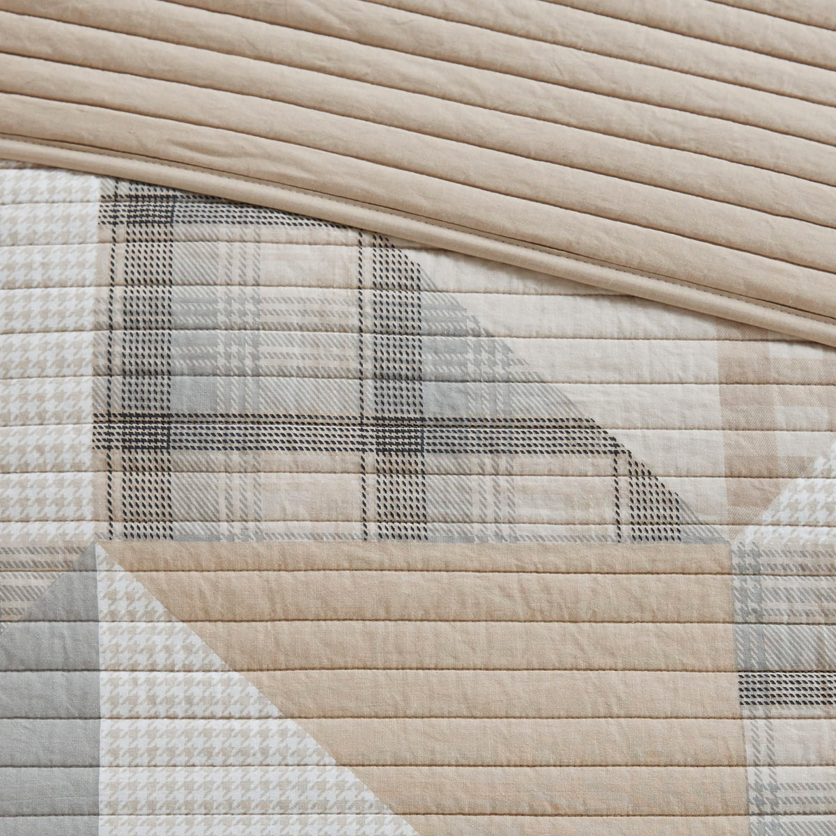Woolrich Olsen Reversible Quilt Set