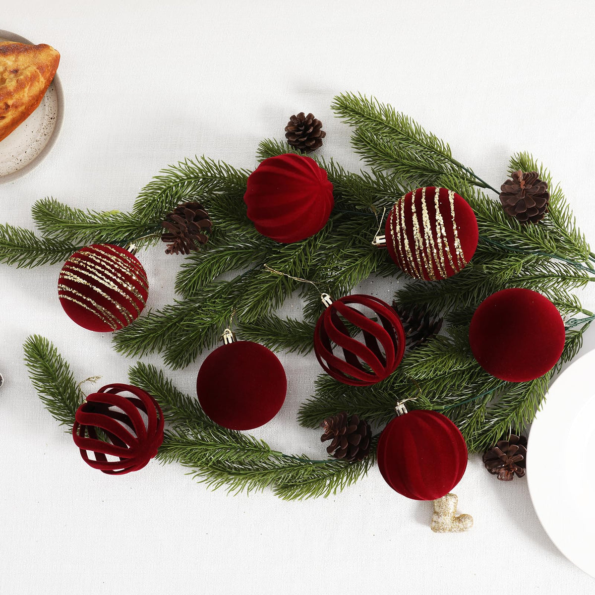 Christmas Ornaments Set of 12 (12 Count)