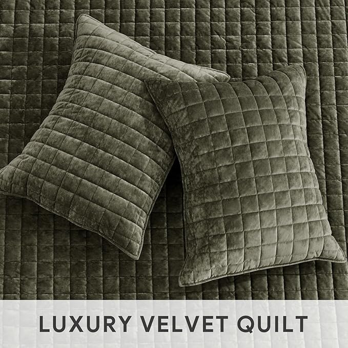 RECYCO Luxury Velvet Quilt Set King Size, Lightweight Velvet Comforter Set, Oversized Bedspread Coverlet Quilted Bedding Set, with 2 Matching Pillow Shams, for All Season, Olive Green