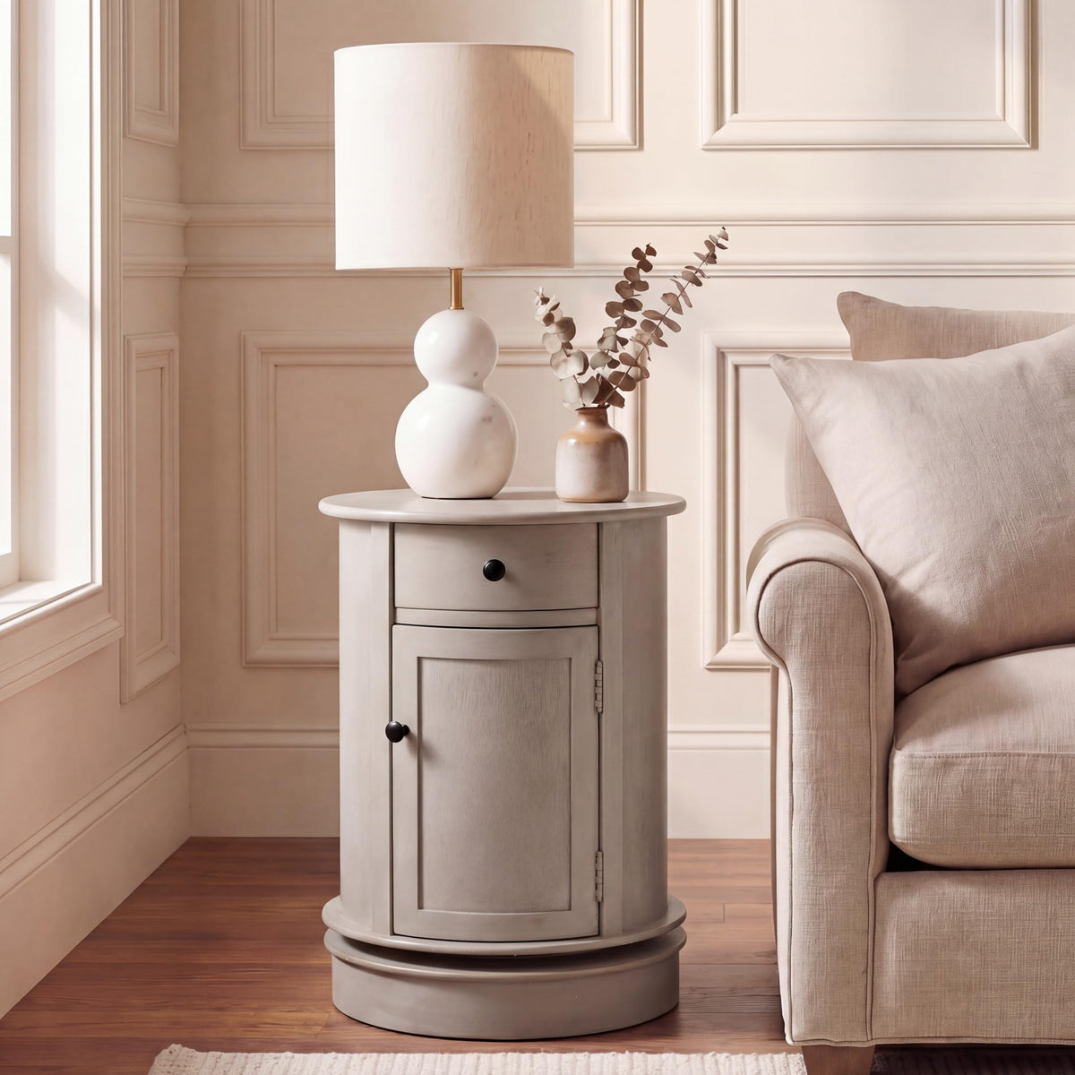 Furniture Tabitha 1