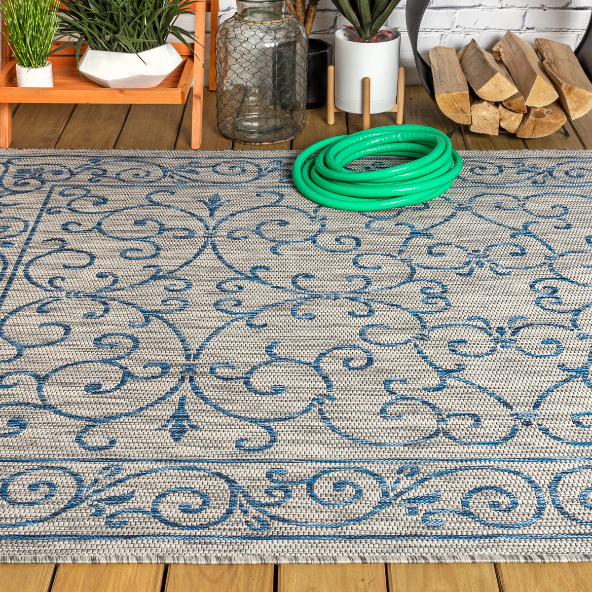 Vintage Filigree Indoor Outdoor Area Rug 5X8 Gray