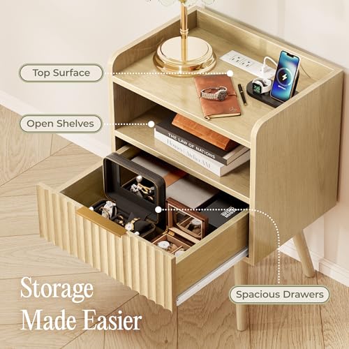 Nightstand Set of 2 with Charging Station (Natural)