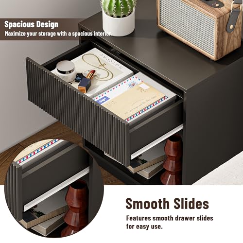 Fluted Nightstands Set of 2 (Black)