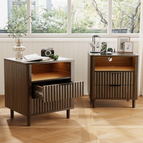 Fluted Nightstand Set of 2 with Charging Station (Walnut / 2 Drawers)