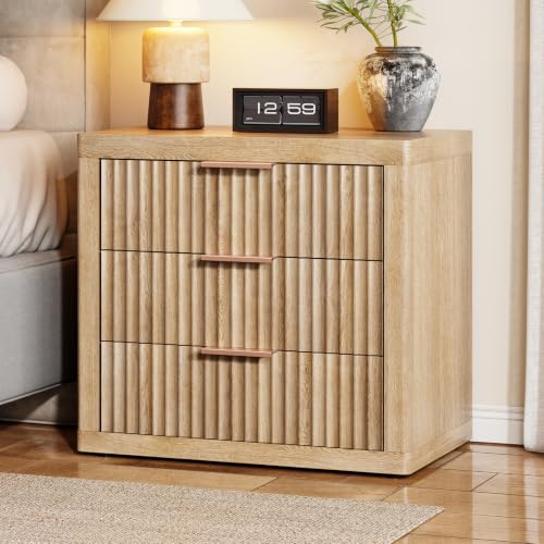 Fluted Nightstand with 3 Drawers (Natural)
