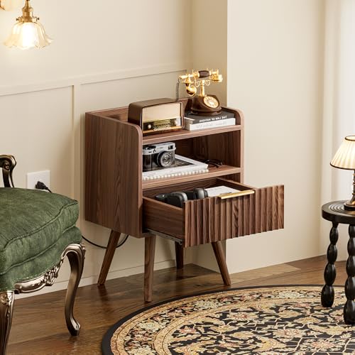 Nightstand Set of 2 with Charging Station (Walnut)