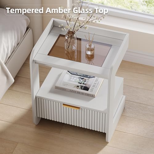 Fluted Nightstands Set of 2 (White)