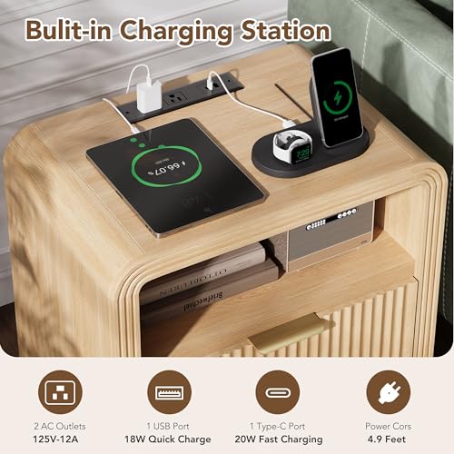 23'' Wide Fluted Nightstand with Charging Station (Oak / 1 Drawer & Open Shelf)