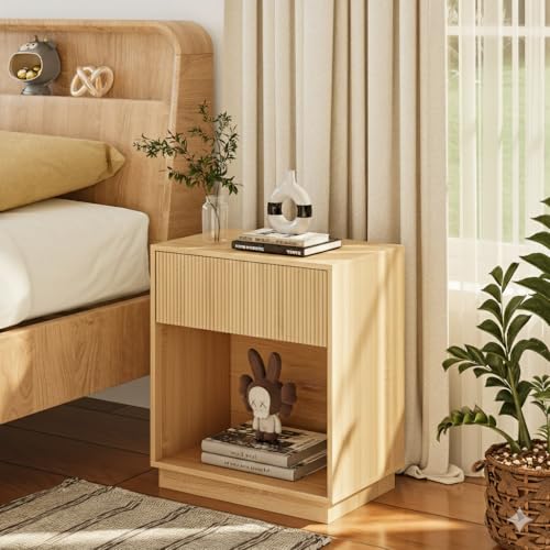 Fluted Nightstands Set of 2 (Oak)