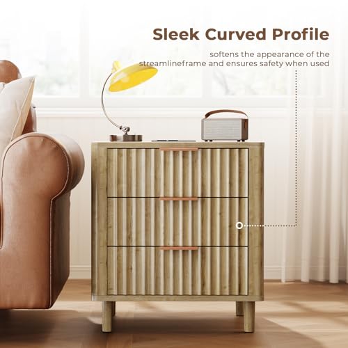 Fluted Nightstand Set of 2 with Charging Station (Oak / 3 Drawers)