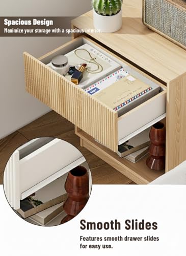 Fluted Nightstands Set of 2 (Oak)