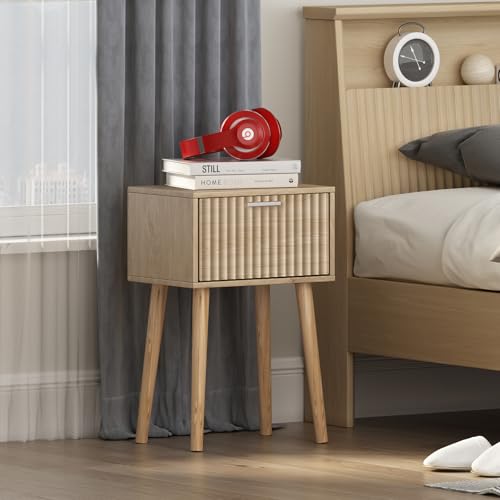 Nightstands Set of 2 (Natural / Fluted Style)