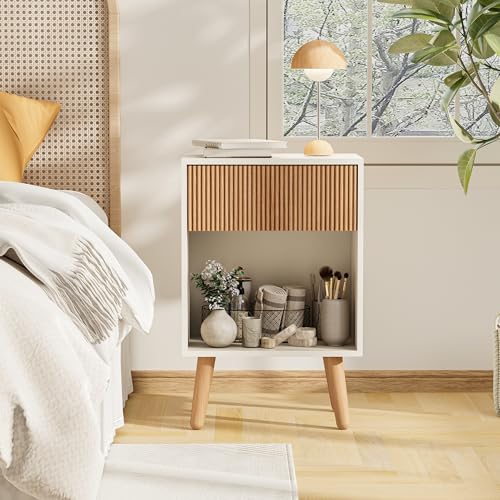 Fluted Nightstand (White+oak)