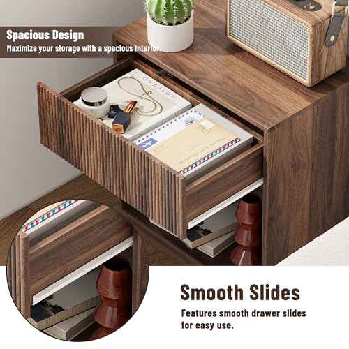 Fluted Nightstands Set of 2 (Walnut)