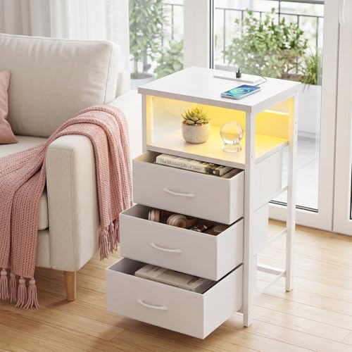 Night Stand with 3 Drawers (15.7"D x 11.8"W x 26.9"H (3 drawers) / Power+Light (1pc) / White)