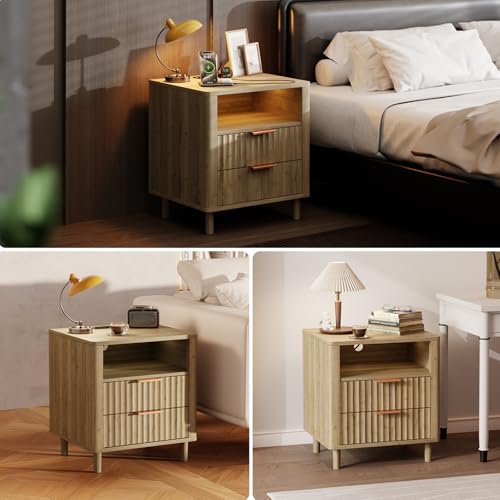 Fluted Nightstand Set of 2 with Charging Station (Oak / 2 Drawers)