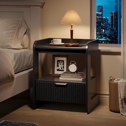 Fluted Nightstands Set of 2 (Black)