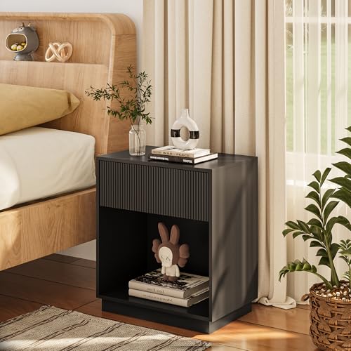 Fluted Nightstands Set of 2 (Black)